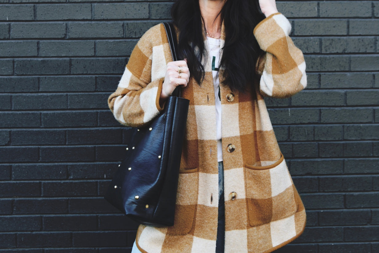 the heirloom tote with studs