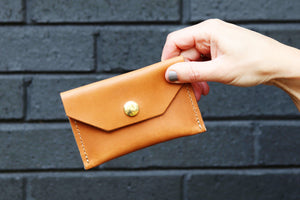 the small snap pouch, leather