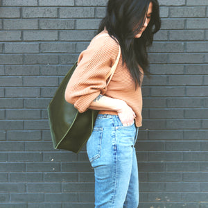the paneled tote